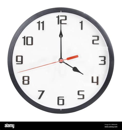 4pm or 4 pm.